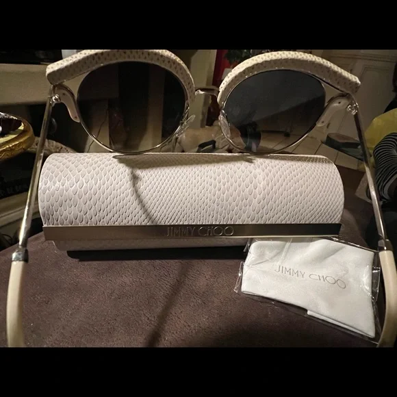 high end Jimmy Choo sun glasses. case, cloth,
pouch 
100% AUTHENTIC! - Picture 5 of 12
